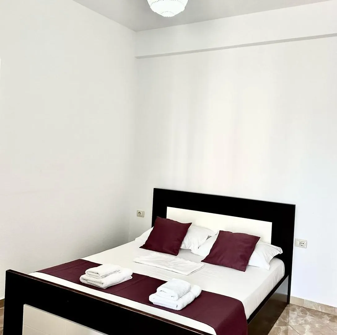 Seli'S Vila Ksamil 0*,