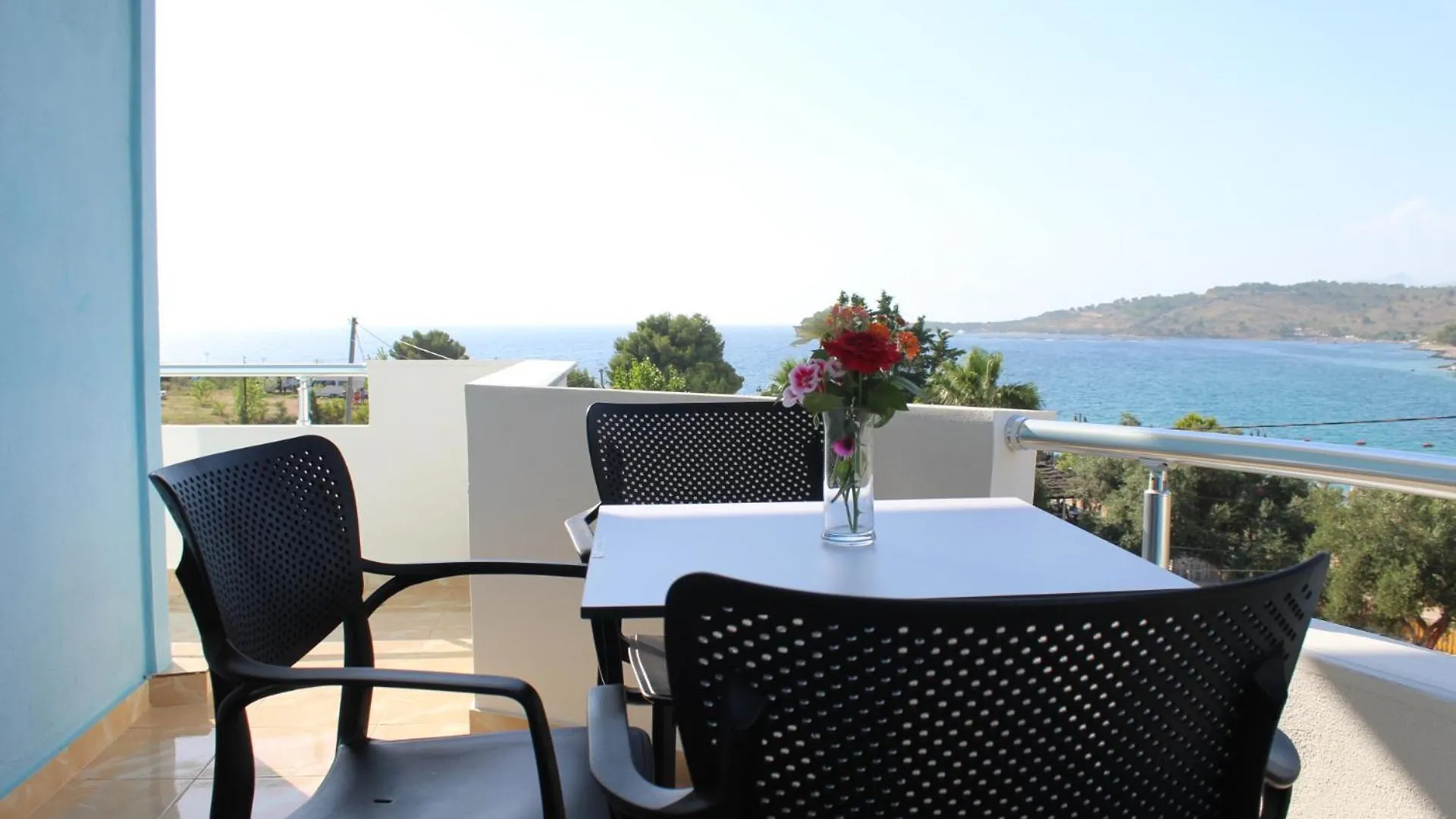 Seli'S Vila Ksamil