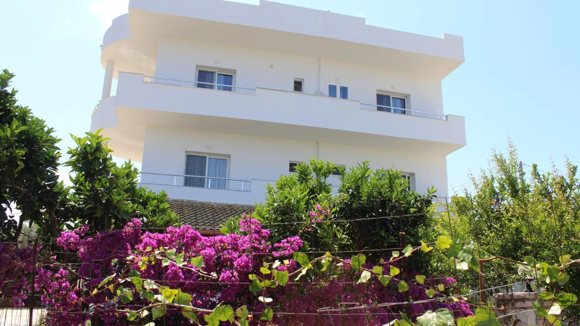 Seli'S Vila Ksamil